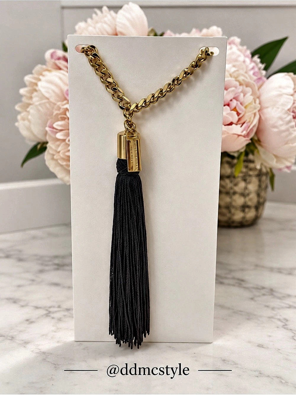 Marc Jacobs NIB Decadence Gold-Tone Chain Black Tassel Necklace